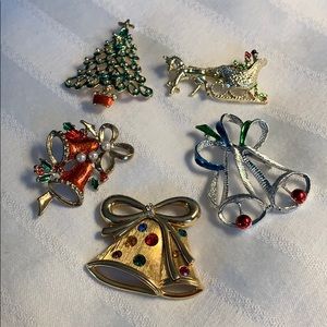 VTG Christmas Brooch Pins Bells, Tree & Horse Drawn  Sleigh VTG Holiday Brooches